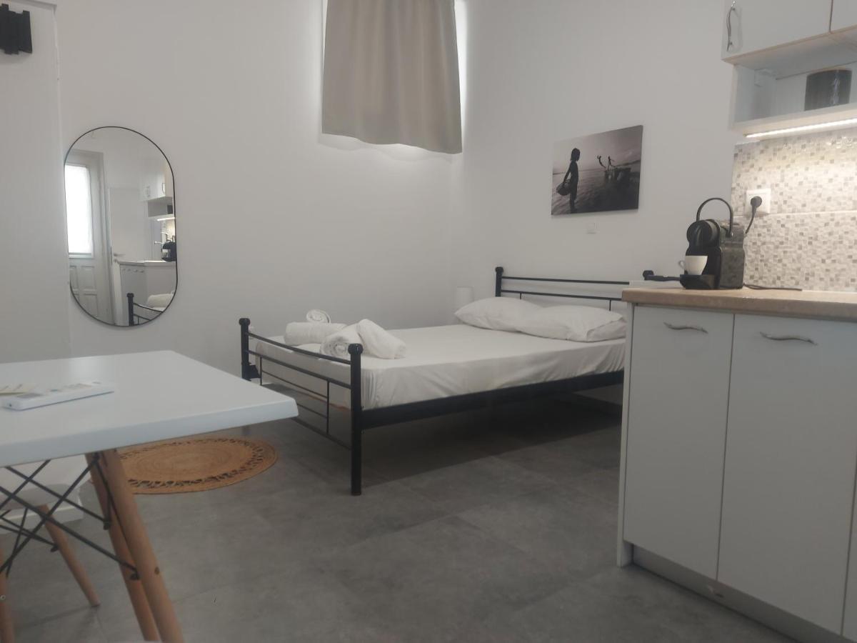 Anemela Studio Basic Naxos City Eksteriør bilde